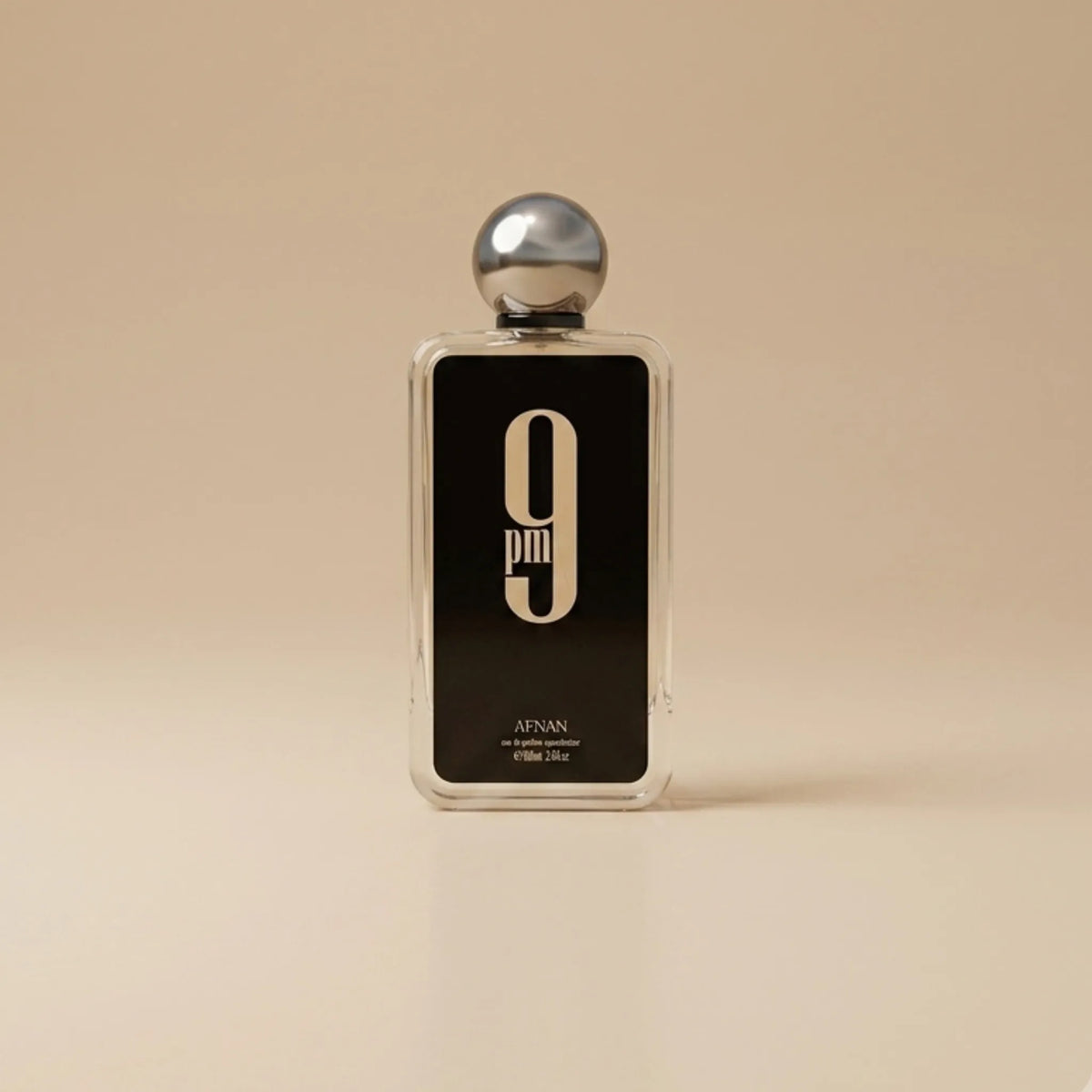 9PM Afnan - Fondo beige producto limpio