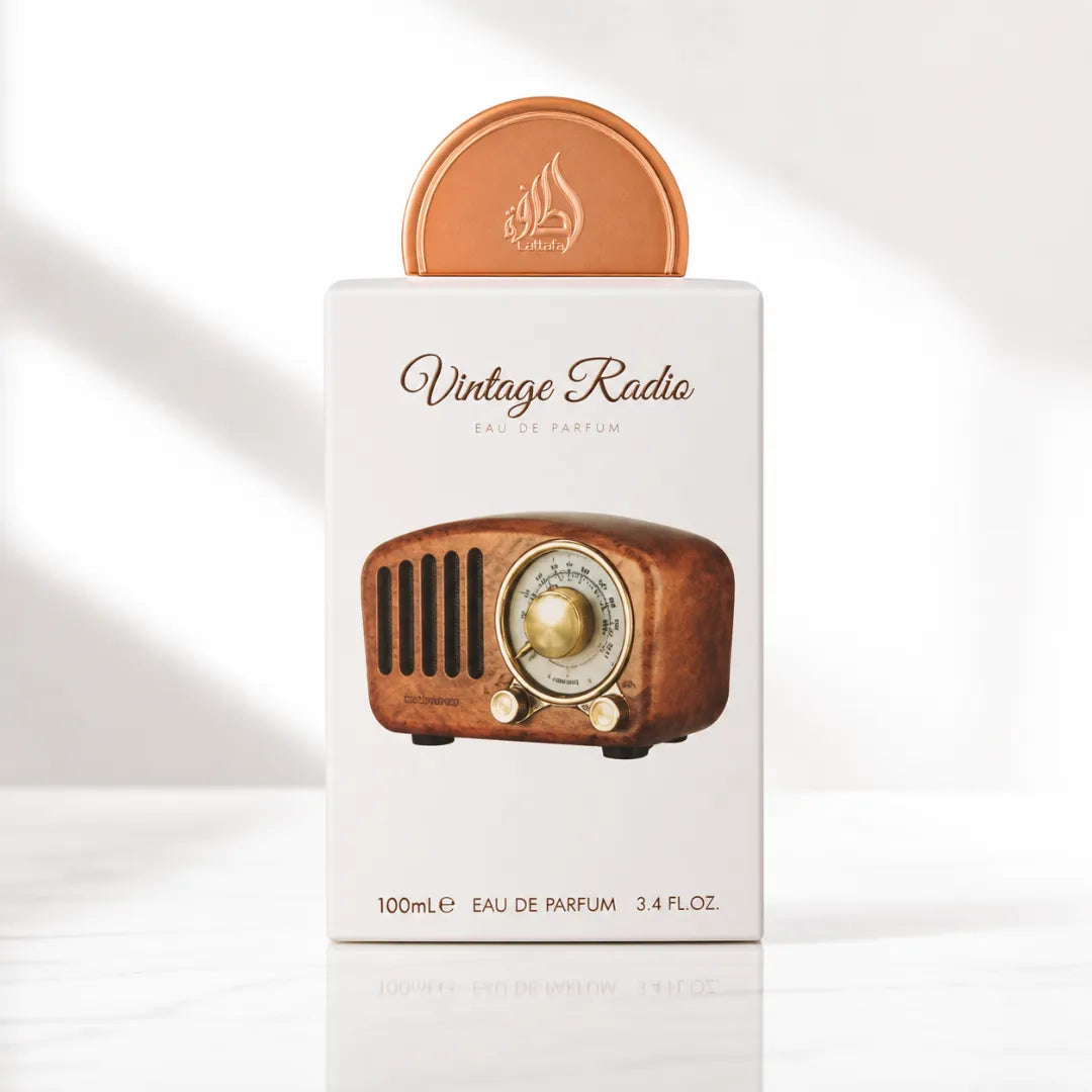 Vintage Radio · Lattafa · Clásico Amaderado Especiado